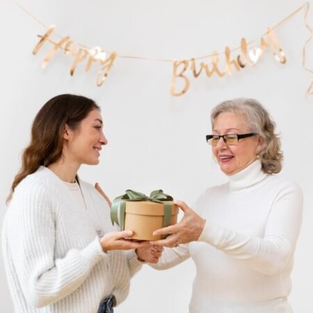 gifts for ladies 80th birthday