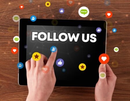 How to Follow Sungchan on Social Media